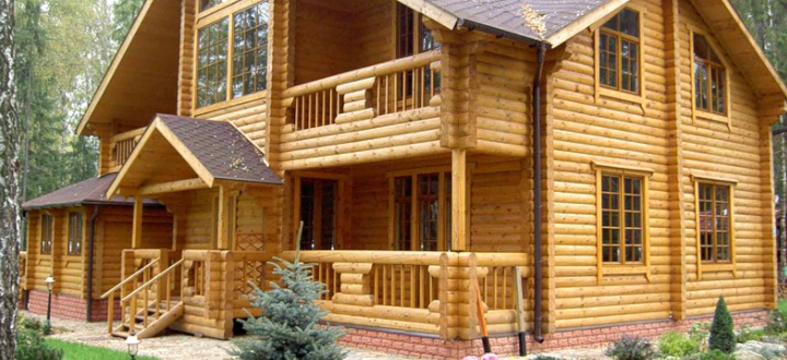 Строительство дома из натурального дерева