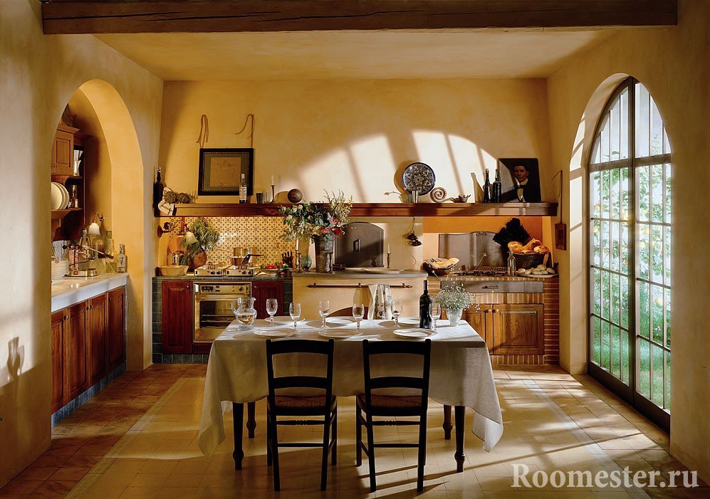 Кухня-столовая с панорамным окном
